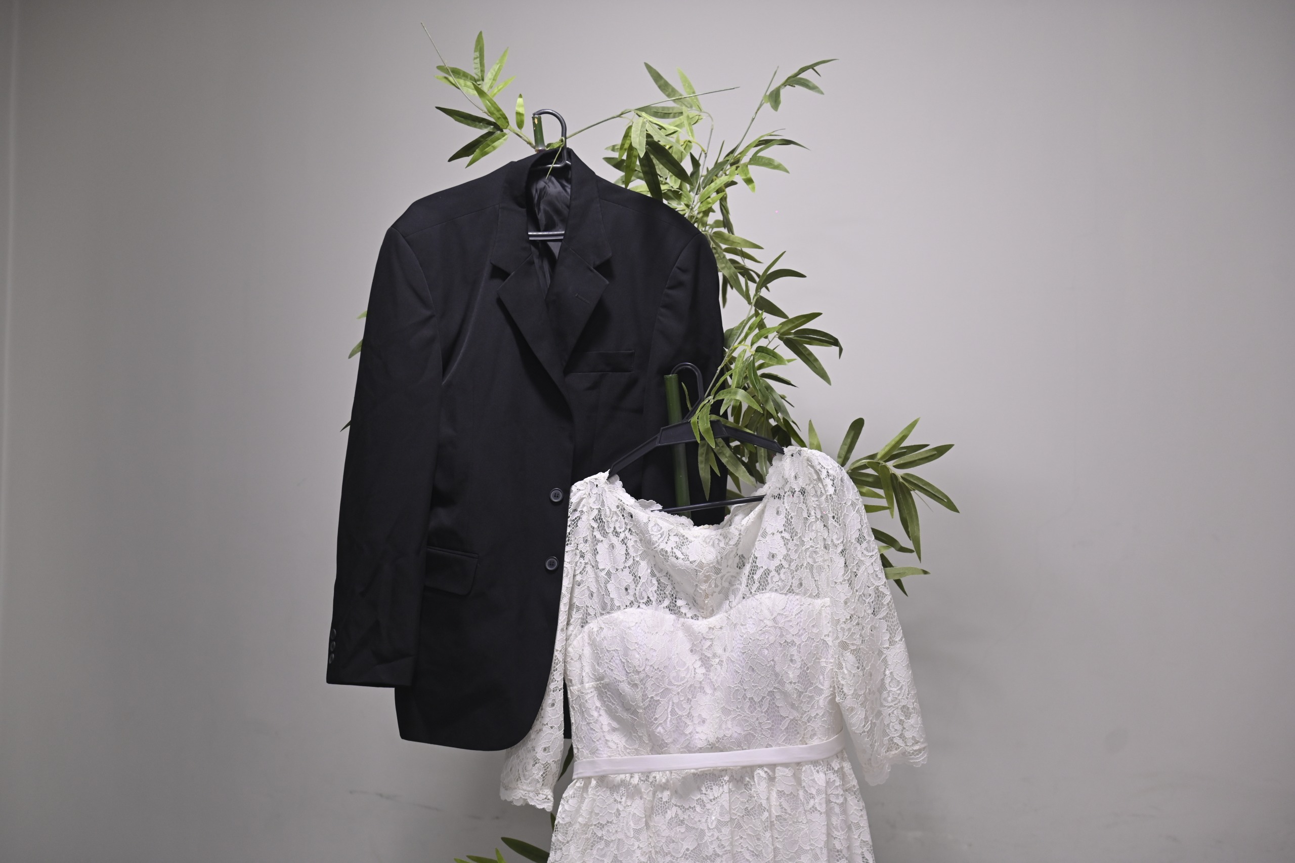 VESTINDO SONHOS: Sua doação pode transformar o dia de casais no maior casamento coletivo do estado