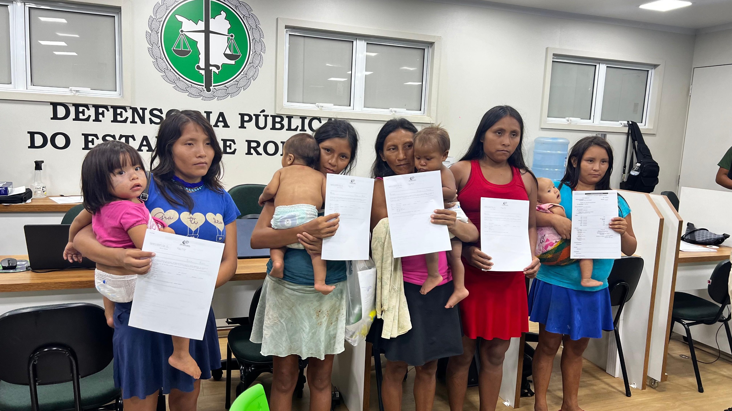 CARRETA DOS DIREITOS: Ação da DPE-RR que garantiu auxílio-maternidade à mães indígenas chega em Bonfim neste mês
