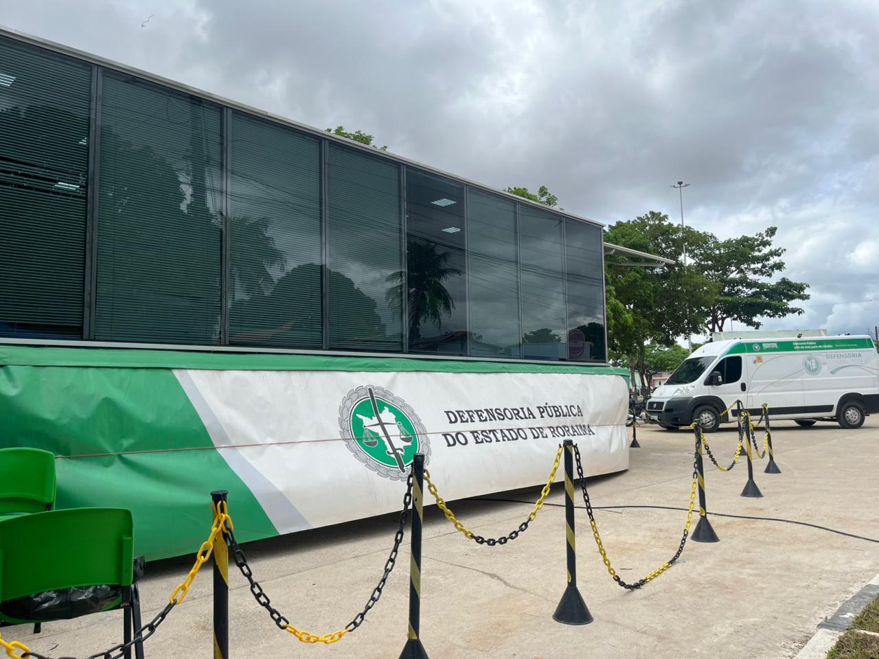 Carreta dos Direitos leva atendimentos jurídicos, emissão de documentos e serviços sociais à zona oeste de Boa Vista