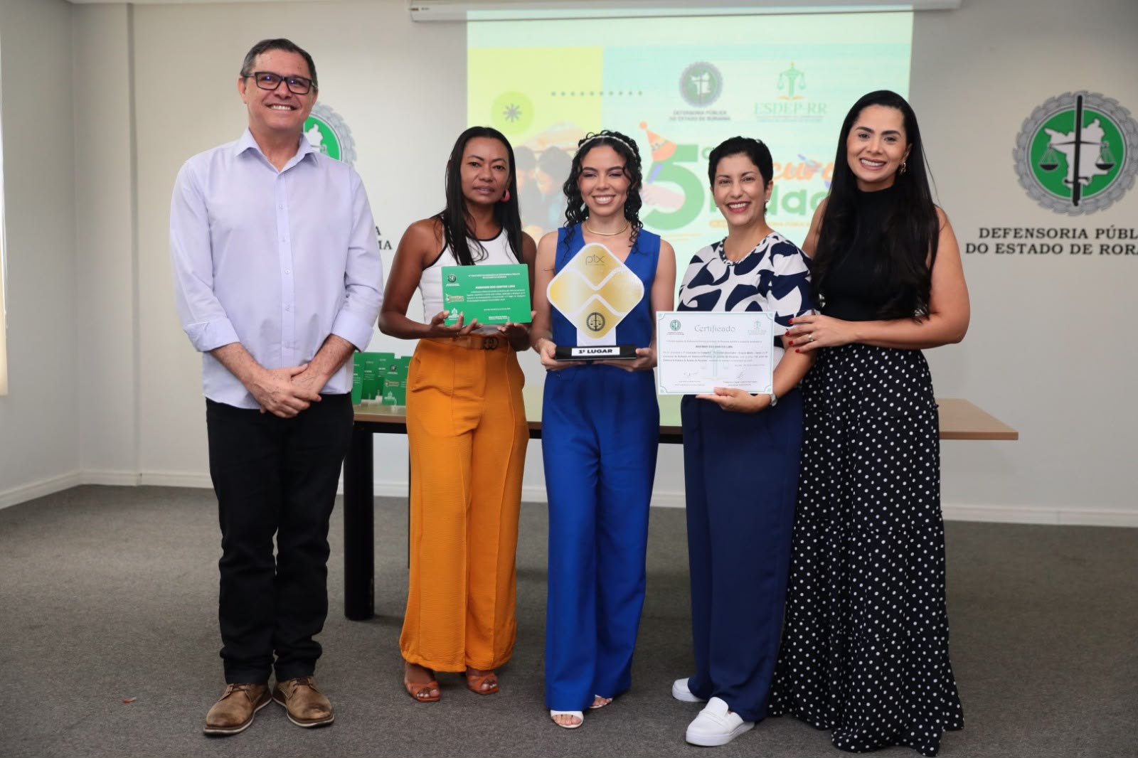 Premiação da 5ª edição reuniu estudantes, professores e representantes das escolas
