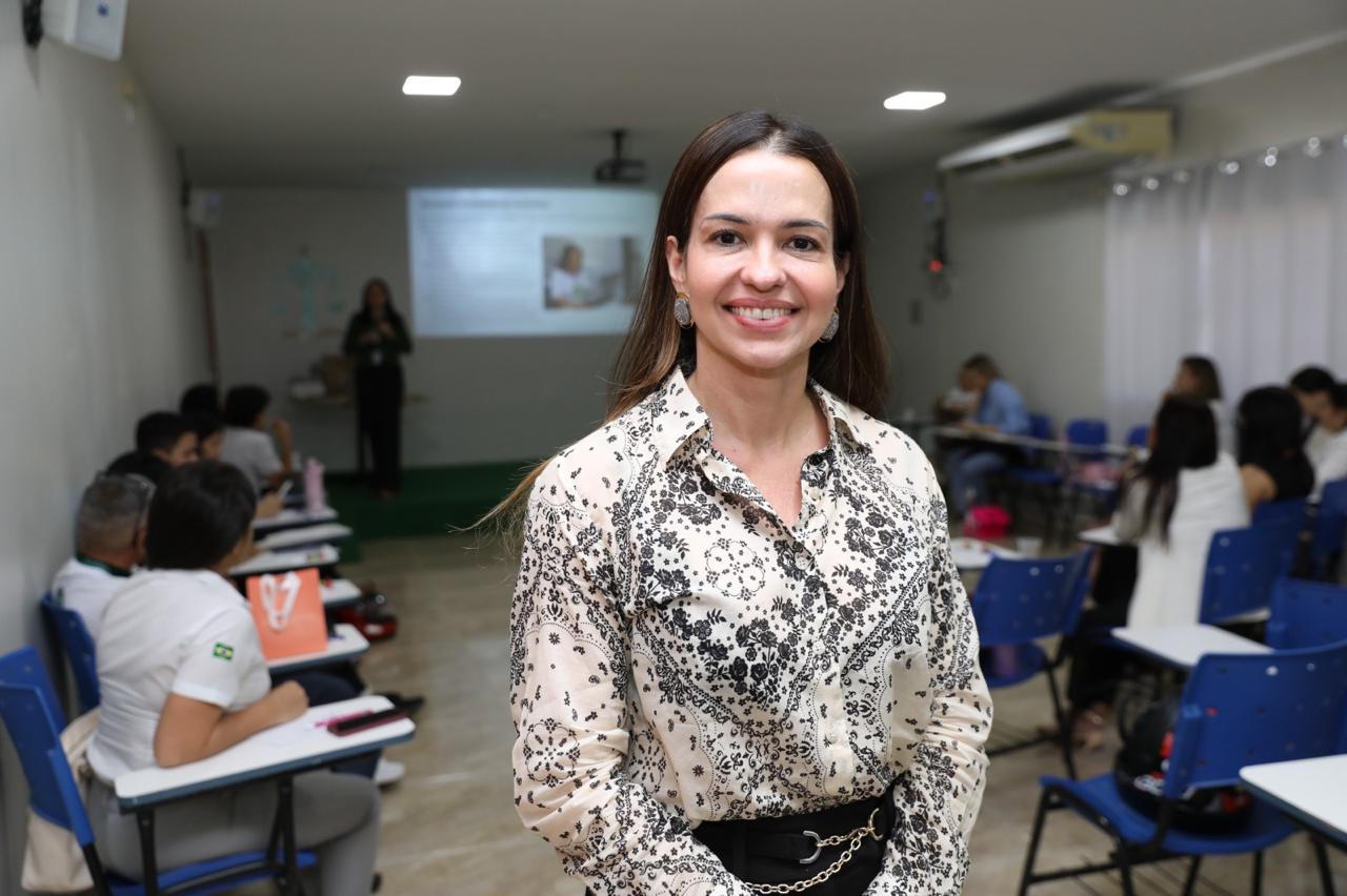 Defensora pública Christianne Gonzales Leite, titular da Câmara de Conciliação, Mediação e Arbitragem e Chefe da Capital.
