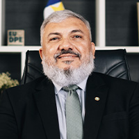 Dr. Oleno Matos